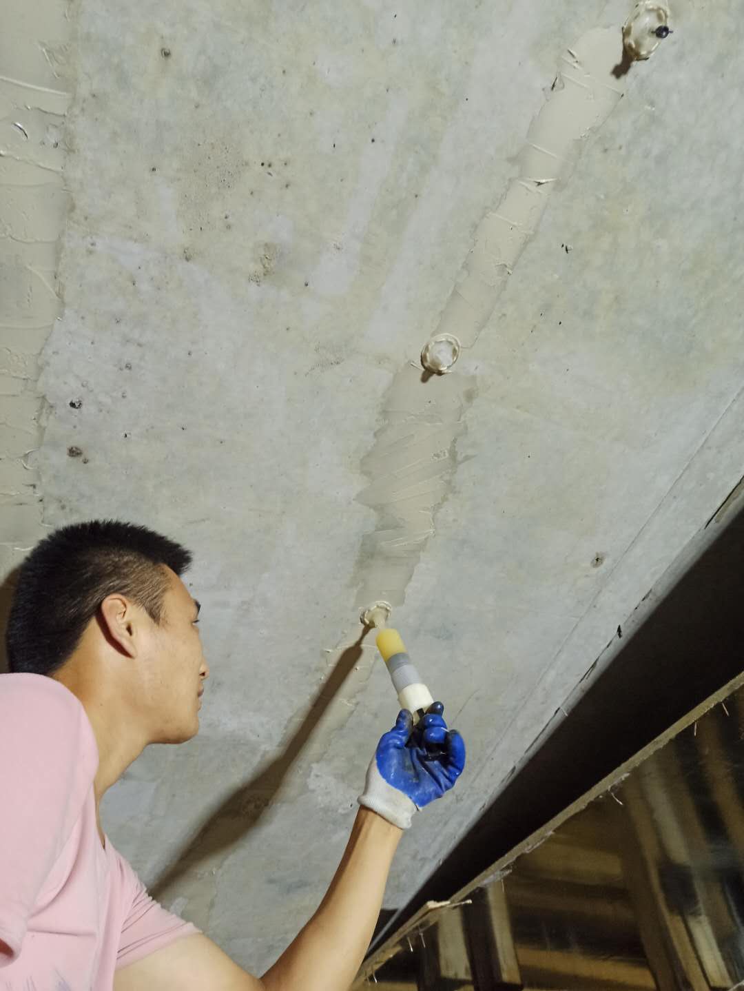鹤壁房屋墙体裂缝施工方法